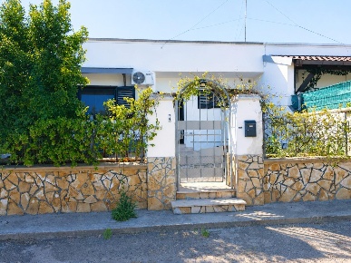 Foto Villa a schiera a Porto Cesareo Il Poggio di 90 m² con 3 locali