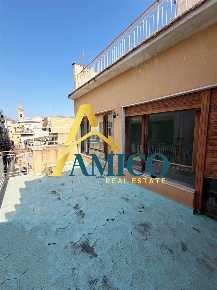 Foto Villa unifamiliare in Via Pirrone, Bagheria Centro di 260 m²
