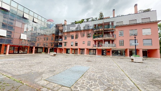 Foto Appartamento in Piazza Pasolini 10, Pessano con Bornago Centro