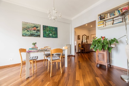 Foto Appartamento in Via Stefano Turr, Genova Quarto di 124 m² con 7 locali