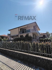 Foto Appartamento in Via Simone Neri 11, Mascali Centro di 51 m² in vendita