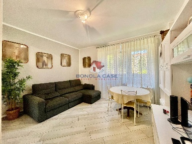 Foto Appartamento in Via Ugo Betti 38, Milano Gallaratese di 63 m²