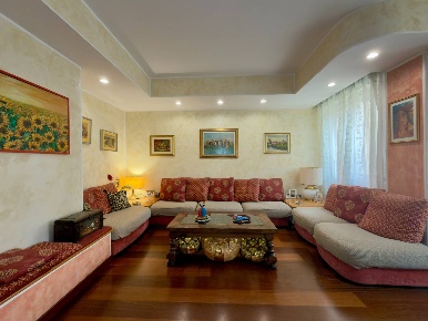 Foto Appartamento in Viale Fulvio Testi 176, Cinisello Balsamo di 107 m²