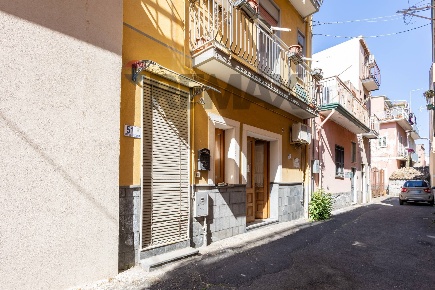 Foto Casa indipendente in Via Tenente Platania 51, Motta Sant'Anastasia