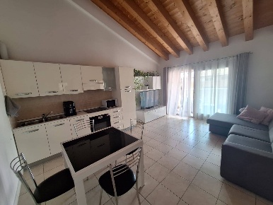 Foto Appartamento in via cornarotta 16, Pederobba Centro di 85 m²