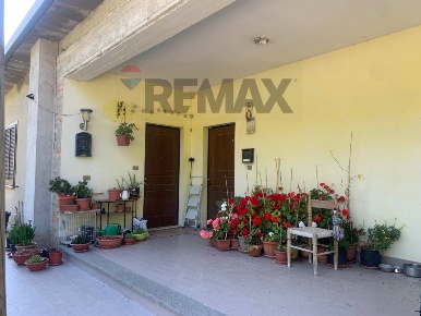 Foto Casa indipendente in Vocabolo Petrelle, Collazzone Centro di 250 m²
