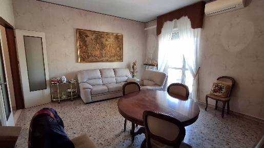 Foto Appartamento a Bologna San Donato di 110 m² con 4 locali in vendita