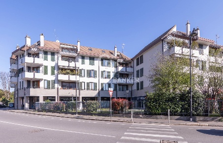 Foto Ufficio in VIA EINAUDI 1C, Busto Arsizio Piazza Santa Maria di 162 m²