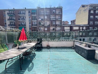 Foto Appartamento in Via Moncalvo 80, Milano Gambara di 64 m² con 2 locali