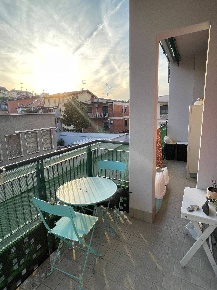Foto Appartamento in Via Moncalvo 80, Milano Gambara di 64 m² con 2 locali
