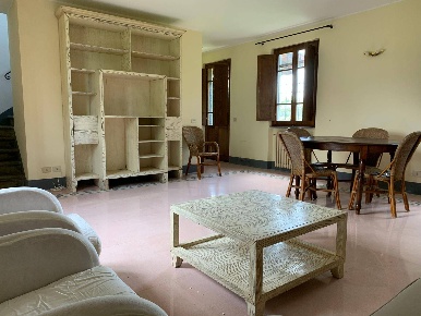 Foto Casa indipendente in via arginvecchio nord, Camaiore Capezzano Pianore