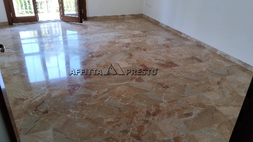 Foto Appartamento a Forlì Ospedaletto di 135 m² con 5 locali in affitto