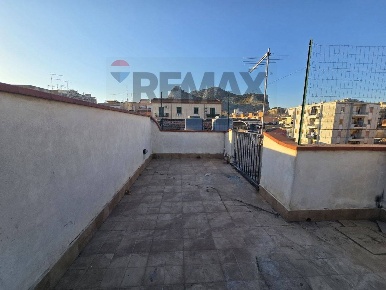 Foto Appartamento in Via Nicolo' Spedalieri 26, Palermo Montepellegrino