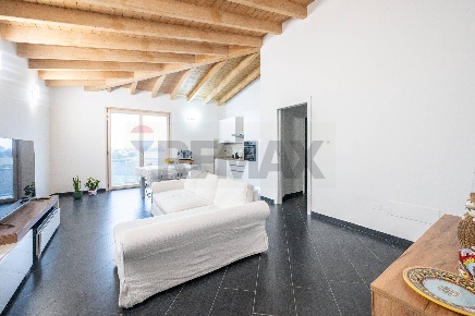 Foto Appartamento in Via Villascassa 82, Viadana Centro di 120 m²