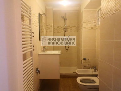 Foto Appartamento in VIA SANTORRE DI SANTAROSA 5, Savona Villetta, Valloria