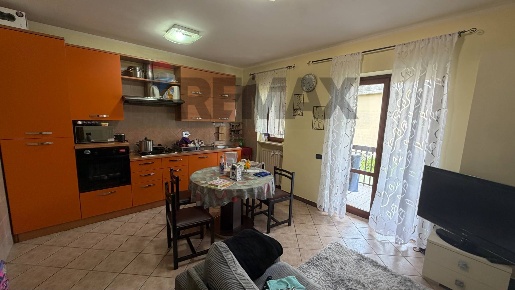 Foto Appartamento in Via Sandro Pertini 7, Bevagna Centro di 80 m²