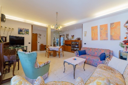 Foto Appartamento in PIAZZA DELLA CONCORDIA 36, Vasto di 140 m² in vendita