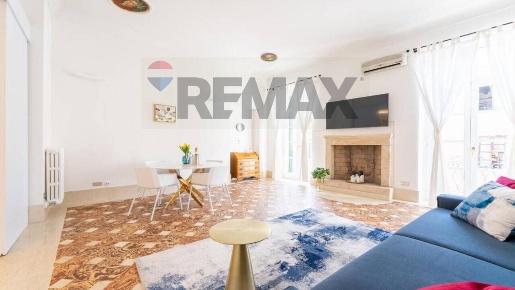 Foto Attività commerciale a Verona Centro Storico di 95 m² con 3 locali