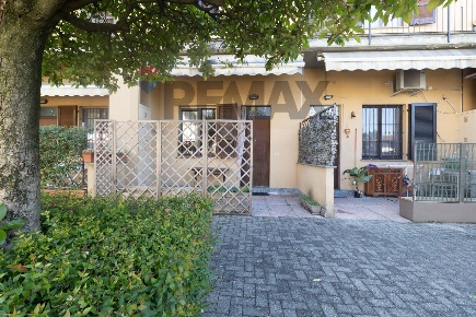 Foto Appartamento in Via Garibaldi 22, Gessate Centro di 51 m² con 2 locali