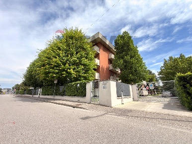 Foto Appartamento in via toscana 17, San Giuliano Milanese Sesto Ulteriano