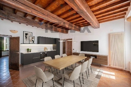 Foto Appartamento in Via Soragna 13, Luzzara Centro di 132 m² con 4 locali