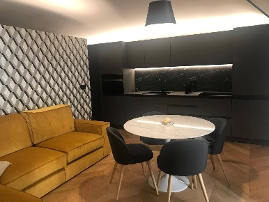 Foto Appartamento in Via Giuseppe Luigi Lagrange, Torino Via Roma di 45 m²