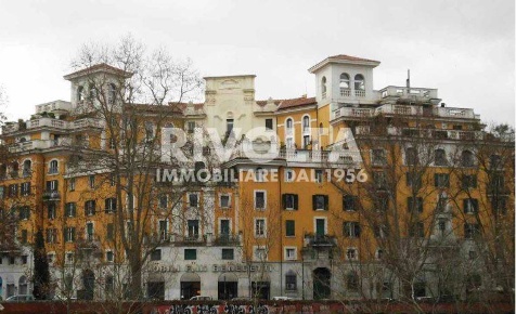 Foto Appartamento in Piazza dell'Emporio, Roma Aventino di 451 m²