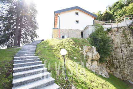 Foto Appartamento in Via Belvedere, Montevecchia Centro di 70 m² in affitto