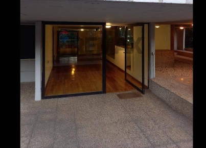 Foto Appartamento in Via Santa Giovanna Elisabetta 28, Roma di 53 m²