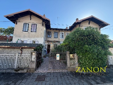 Foto Appartamento in Via Genova, Monfalcone Centro di 70 m² con 3 locali