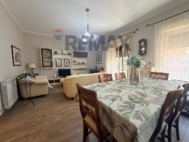 Foto Appartamento in VIA POSILLIPO, Giardini-Naxos Centro di 111 m²