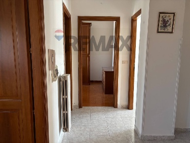 Foto Appartamento in Via della Scienza 20, Apice di 75 m² con 5 locali