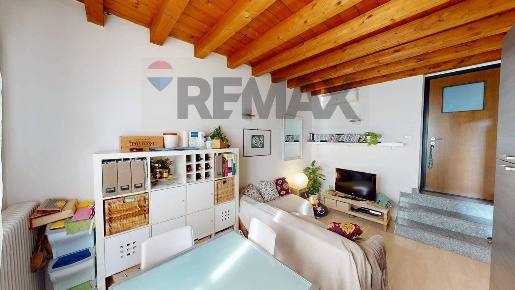 Foto Appartamento in Via Paratici 16, Pavia Centro Storico di 52 m²