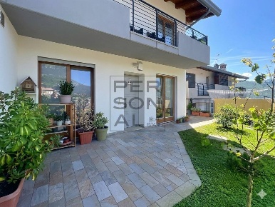 Foto Appartamento in Via del Benagol 5/N, Brentonico di 81 m² con 3 locali