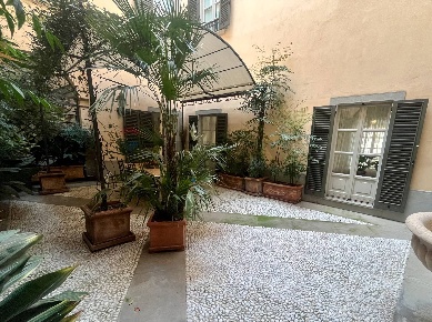 Foto Appartamento in Via S.Lorenzo 38, Bergamo Città Alta di 180 m²