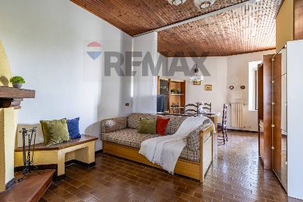 Foto Appartamento in via Parrocchiale 20, Besana in Brianza Centro di 60 m²