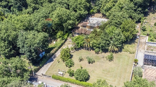 Foto Villa unifamiliare in Via Belli 7, Nepi di 158 m² con 6 locali