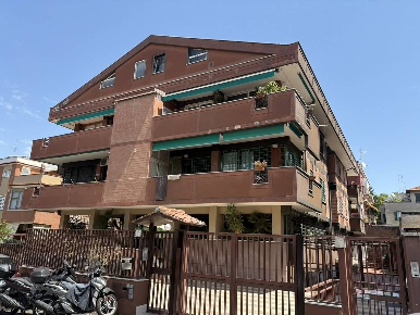 Foto Appartamento in Via Ilario Alibrandi 18, Roma Aurelio - Val Cannuta