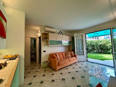 Foto Appartamento a Loano Centro di 49 m² con 2 locali in vendita