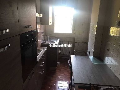 Foto Stanza a Milano Precotto di 100 m² con 4 locali in affitto