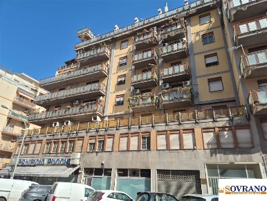 Foto Appartamento a Palermo Libertà - Villabianca di 175 m² con 5 locali