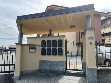 Foto Appartamento a Airasca Centro di 106 m² con 4 locali in vendita