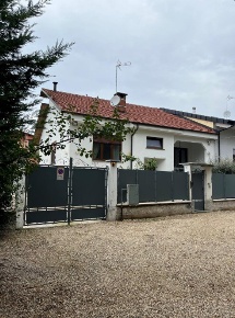 Foto Appartamento a Volvera Gerbole-zucche di 564 m² con 6 locali