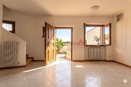 Foto Villa a schiera a Carugate di 120 m² con 3 locali in vendita