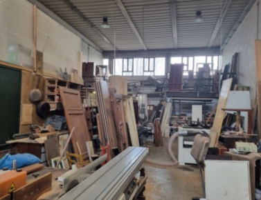 Foto Capannone industriale in Via Sarzanese 2649, Lucca di 222 m²