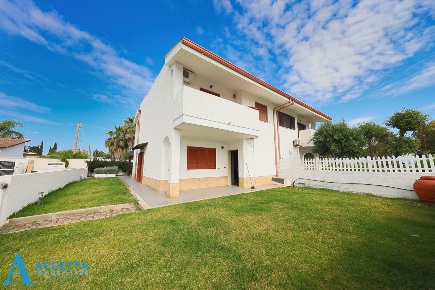 Foto Villa unifamiliare in Viale Jonio 427, Taranto San Vito - Carelli