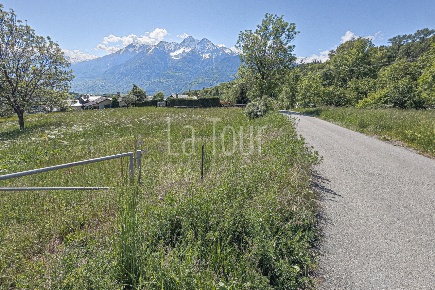 Foto Terreno agricolo in Frazione Seyssinod 33, Gignod di 812 m² in vendita