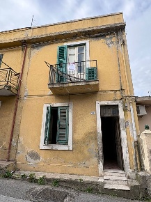 Foto Casa indipendente in Via Comunale Zafferia 2, Messina Larderia