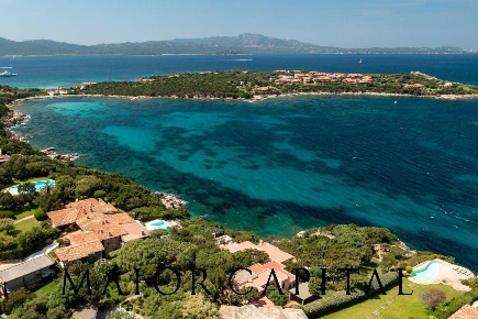 Foto Villa unifamiliare in Porto Rotondo Punta Lada, Olbia di 312 m²
