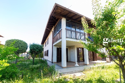 Foto Appartamento in Via Borani 4/C, Oggiona con Santo Stefano di 128 m²
